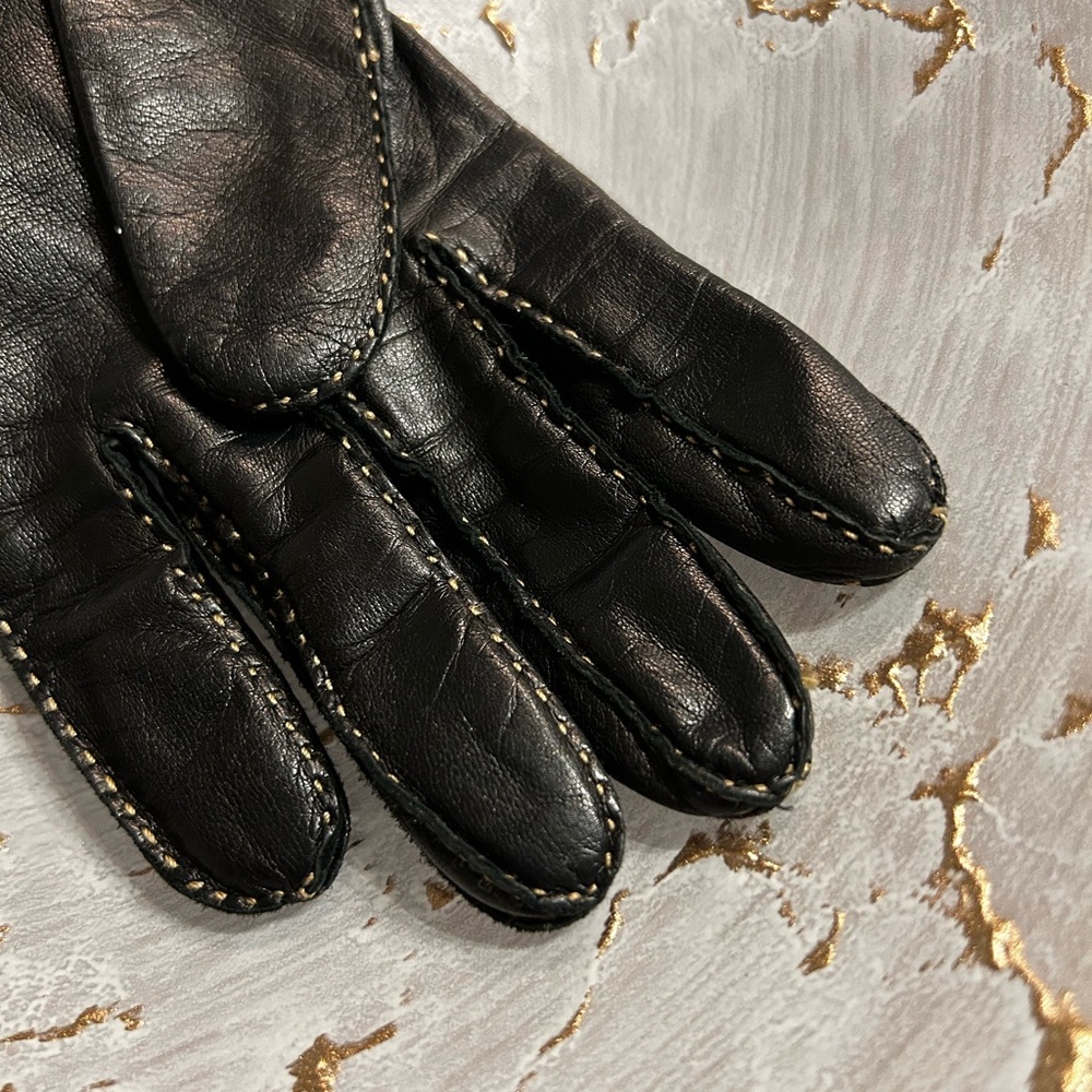 Coach Black Leather Gloves. - Picture 4 of 6